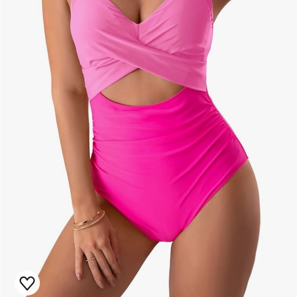 New pink swimsuit size medium